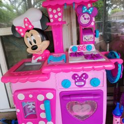 Minnie Mouse Play Kitchen