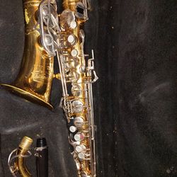 Selmer Bundy II Alto Saxophone