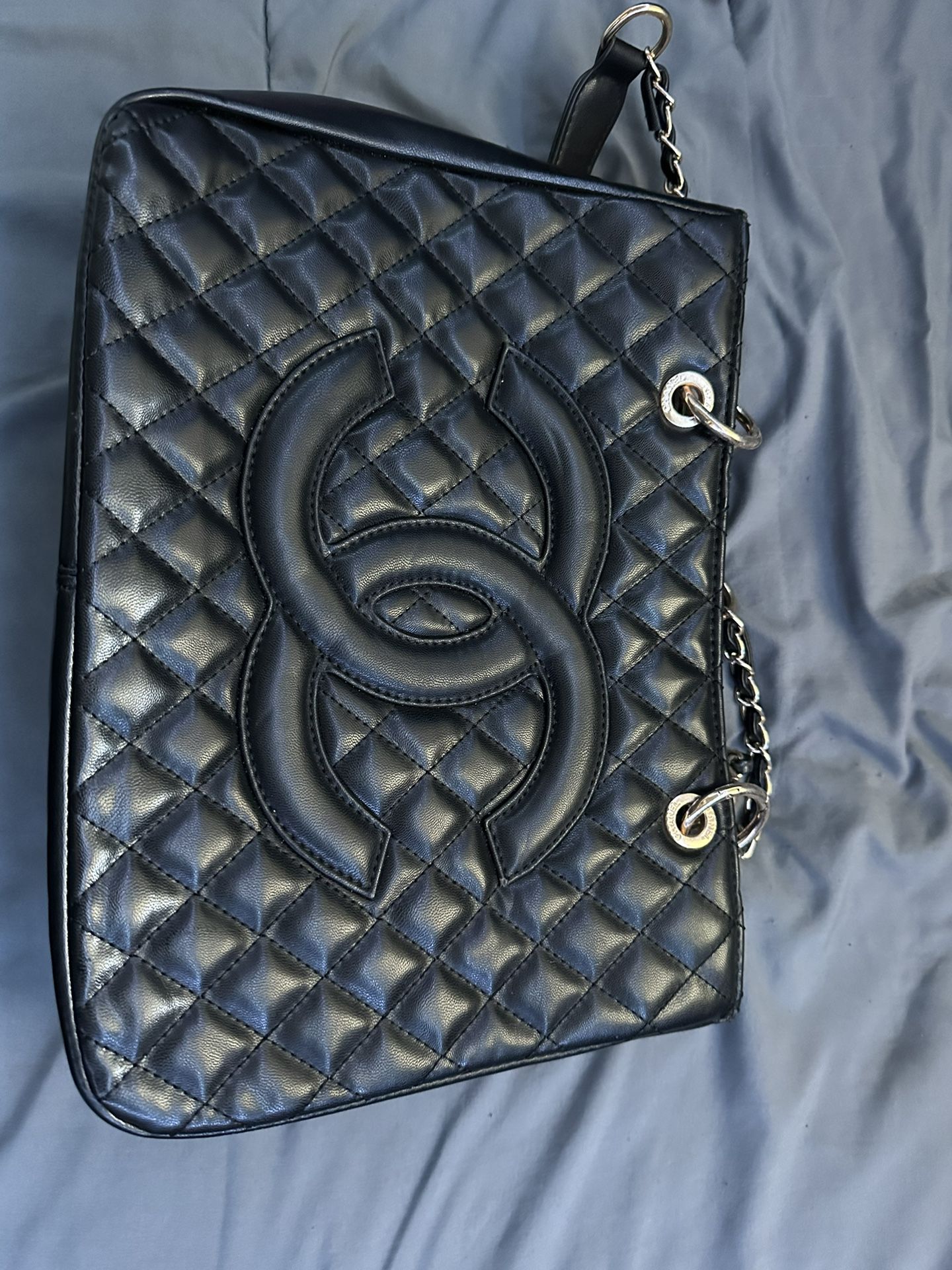 Chanel Tote Bag for Sale in Portland, OR - OfferUp