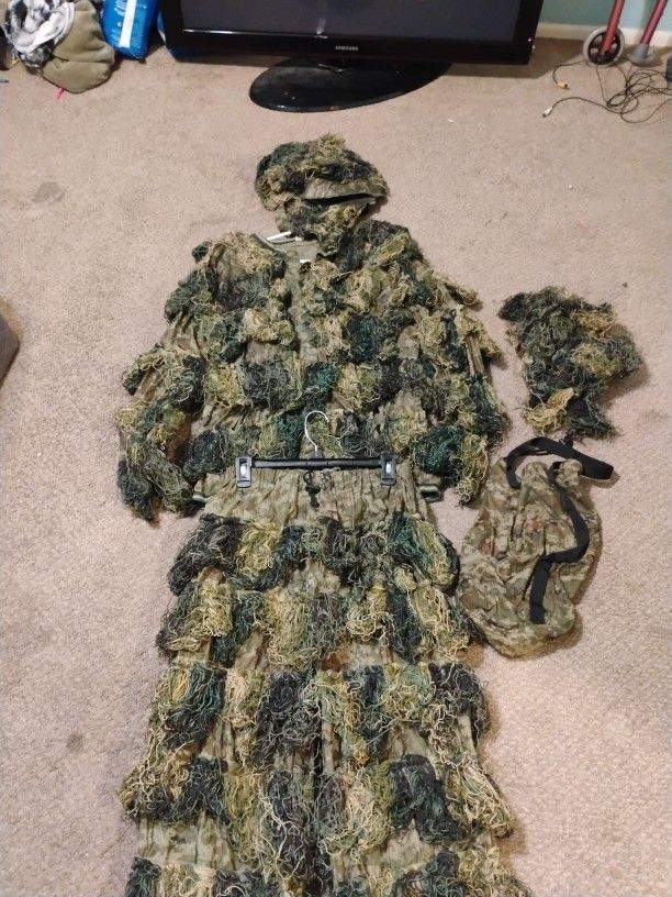 3 Piece Camo Gilly Suit