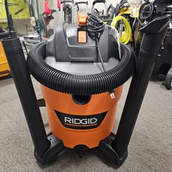 RIDGID
12 Gal. 5.0 Peak HP NXT Shop Vacuum Wet Dry Vac with General Debris Filter, Locking Hose and Attachments HD1200
