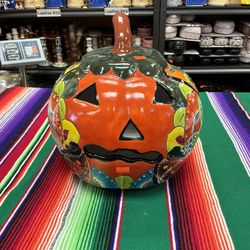 💥💥Talavera Pumpkin $75💥💥