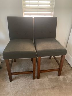 Set of 2 Barstools 24” Height