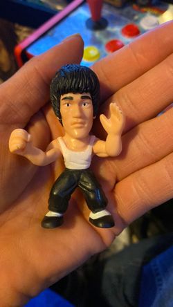 Bruce Lee figure