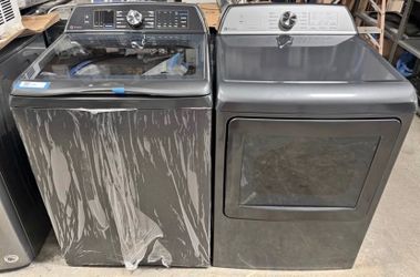 GE Washer and Dryer Set