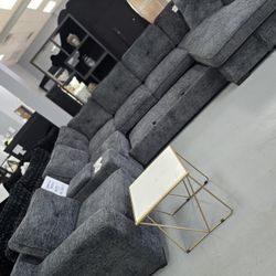 ✨️ Sectionals, 2pc Sofas ✨️ Furniture Queen Bedrooms, Dining Avail
