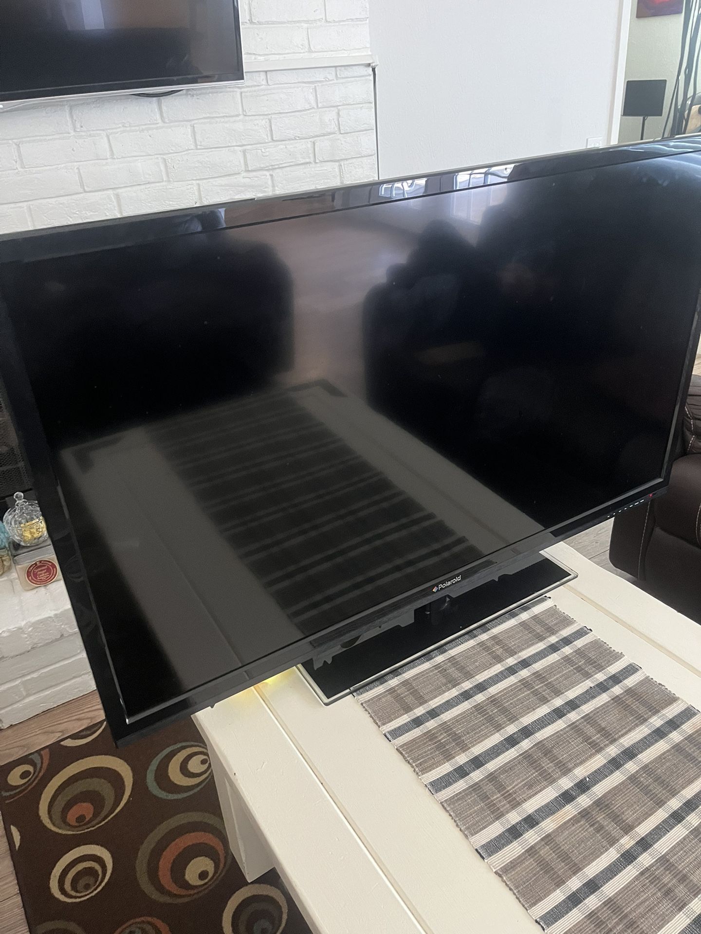 50inch FHD LED TV With Stand