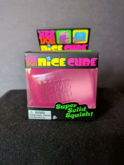 Nee Doh Nice Cube Pink