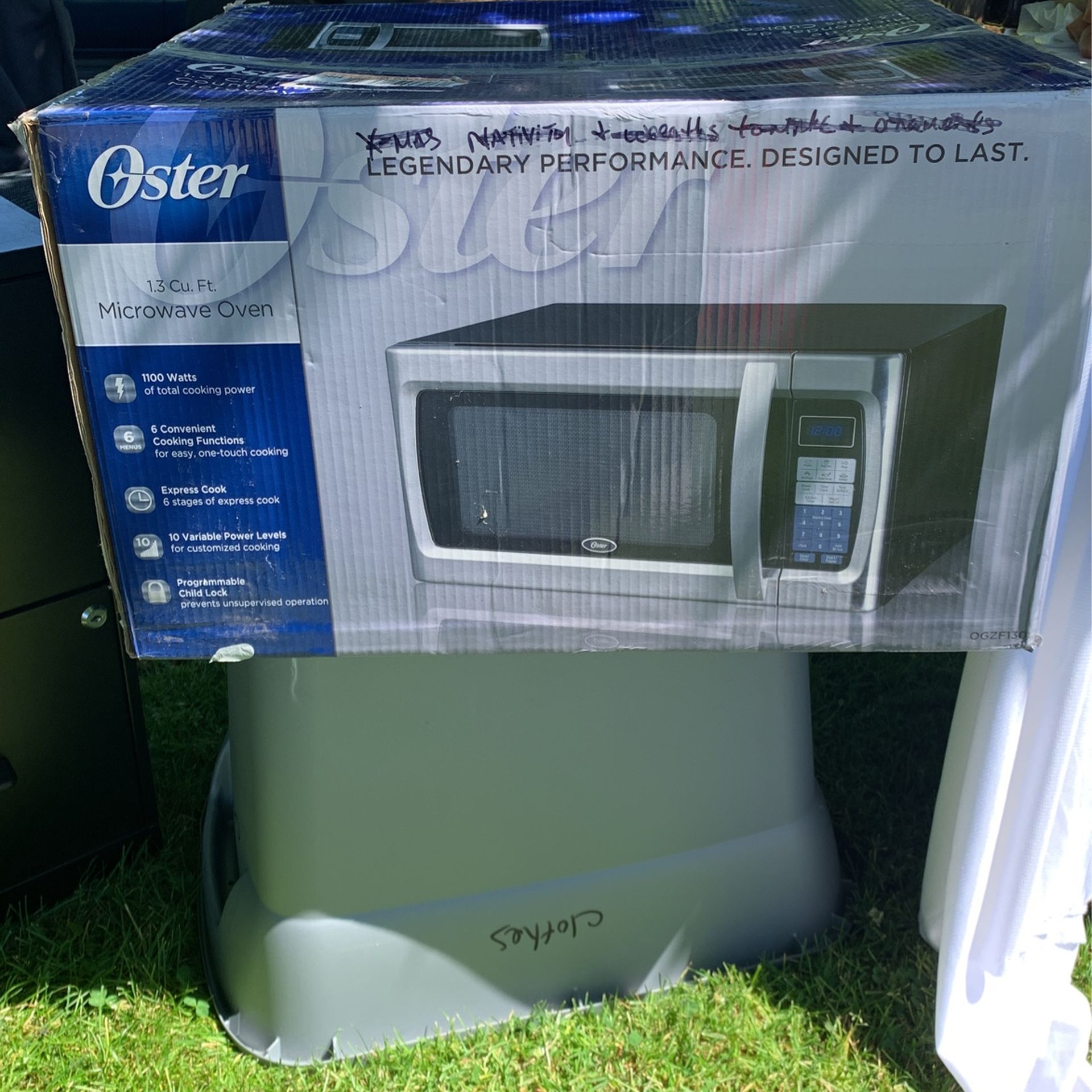 Oster Microwave