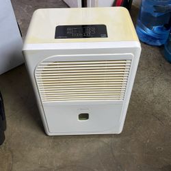 70 Pint Dehumidifier 
