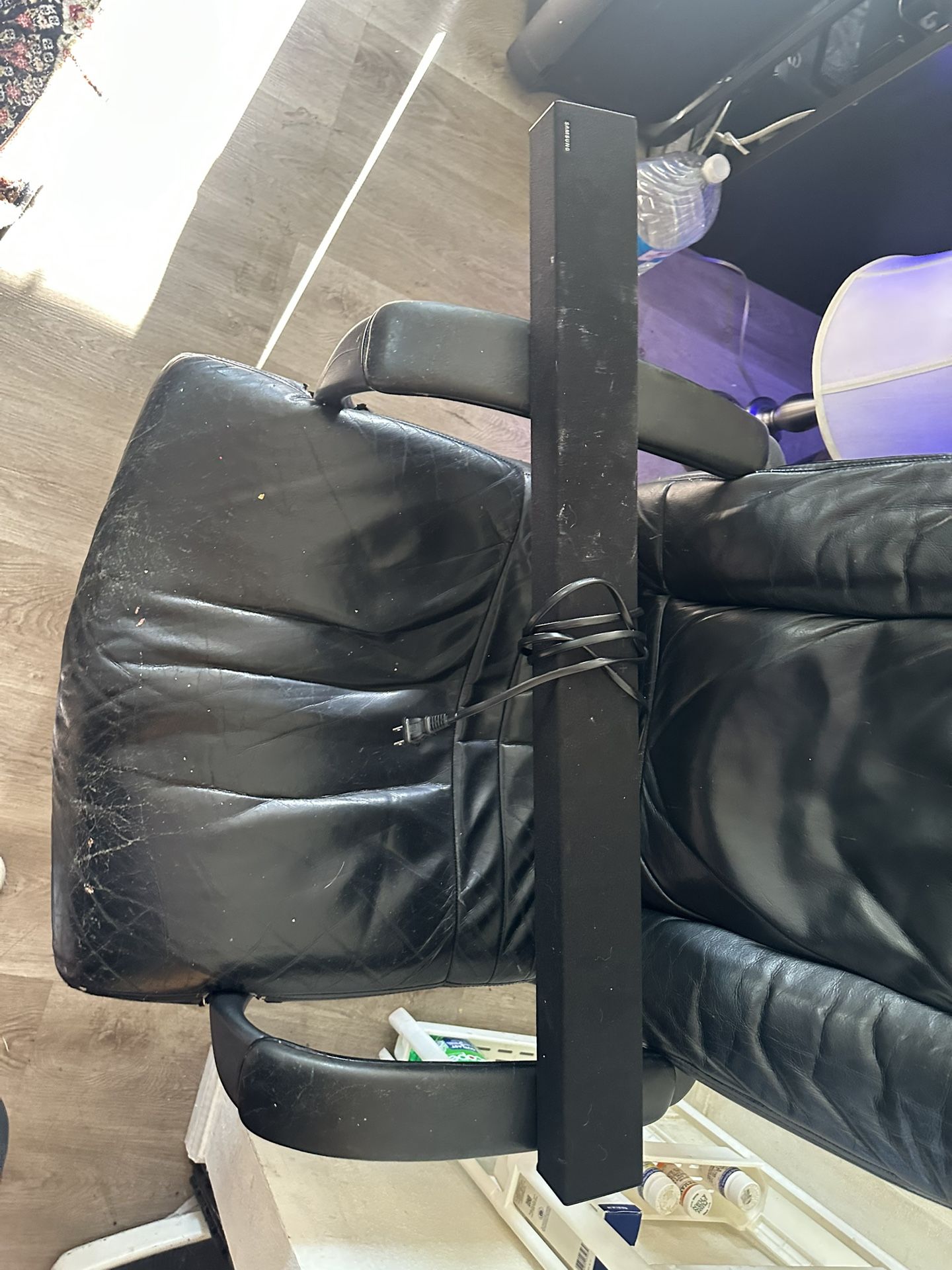 Samsung Soundbar And Subwoofer