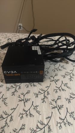 EVGA 700 BR 100-BR-0700-K1 700 W Power Supply