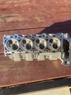 Dodge 4.7 Right Cylinder Head New