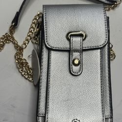 NWOT Mellow World Womens Vegan Leather Daphne Cell Phone Crossbody Bag Small