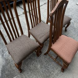 Lot Of 4  Wooden Chairs 
