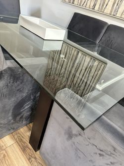 Glass Dinning table