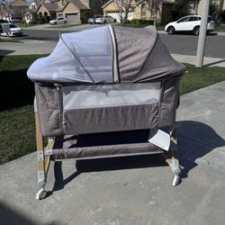 Harppa Bassinet 4 In 1