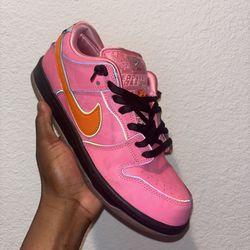 Nike sb dunk power puff girls
