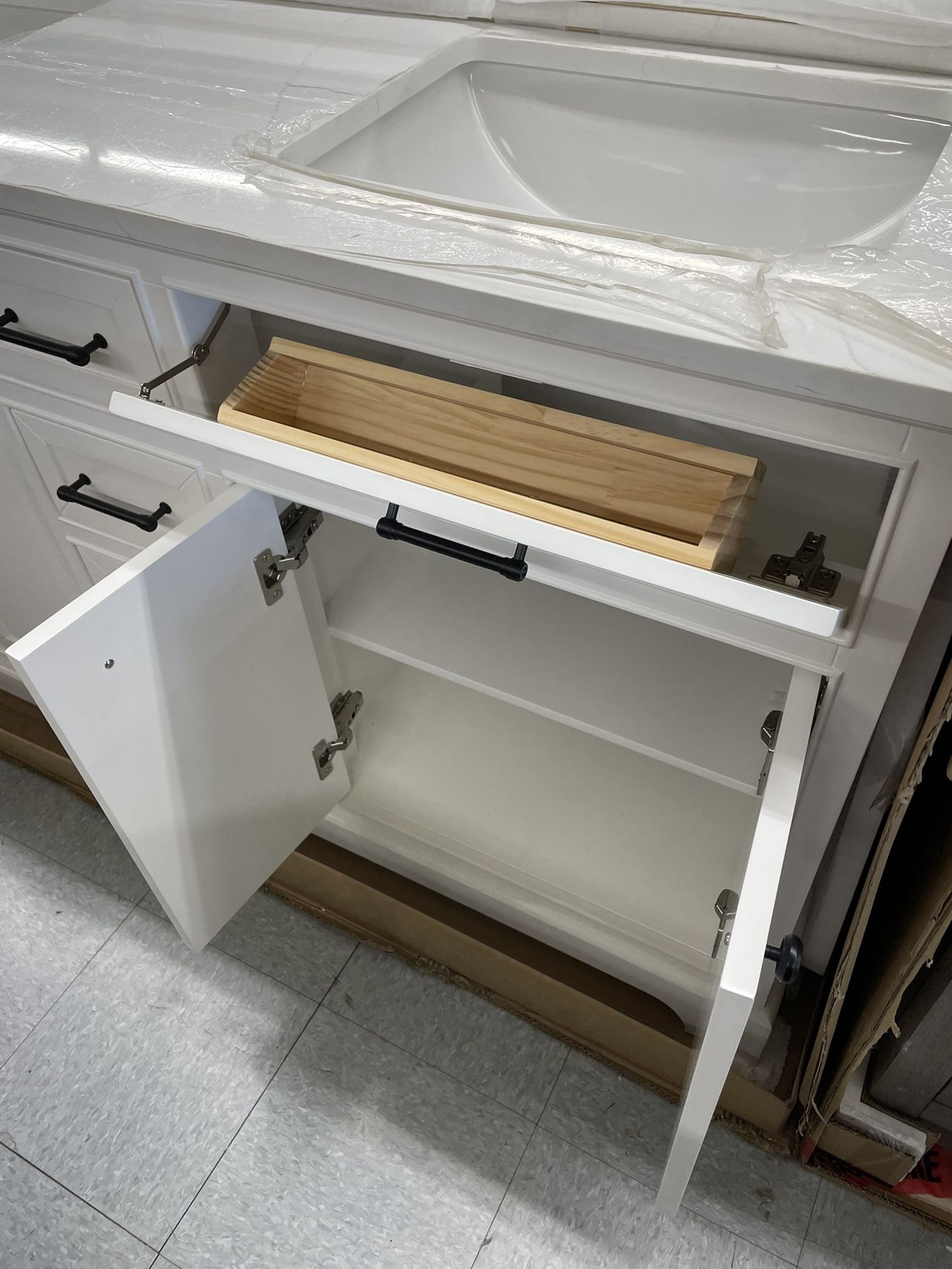 Bathroom Vanity Cabinet 60” Solid Oak Quartz Top With Sinks And Backsplash Bathroom