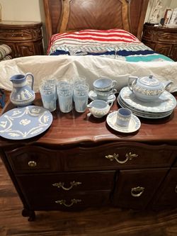 Dining Beautiful Set