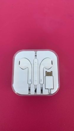 Brand New C-Type Headphones