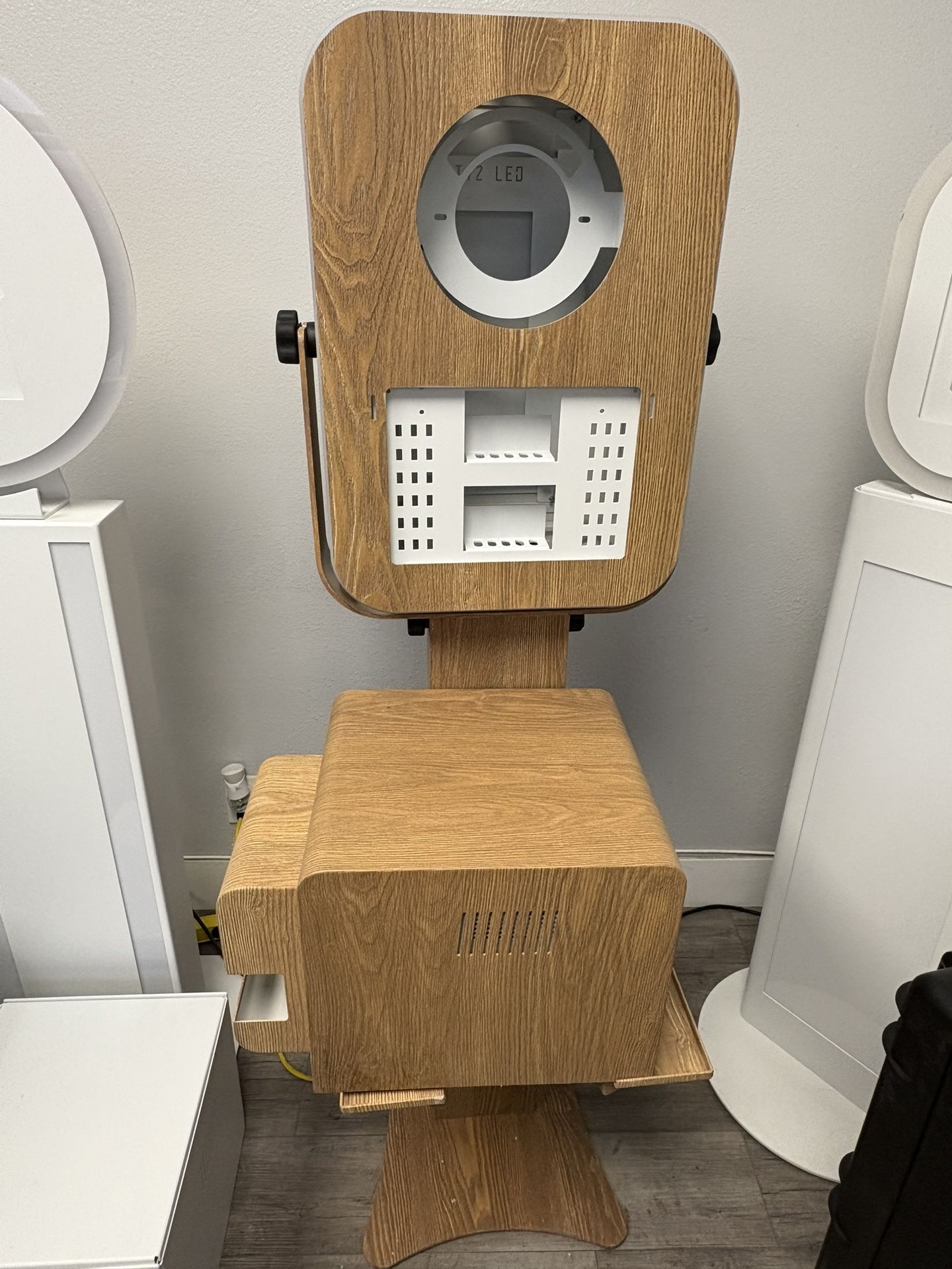 Showroom Model T-12 TIMELESS (Last one)