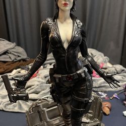 Sideshow Collectibles X-23 Exclusive/ X-Men Custom Statues 