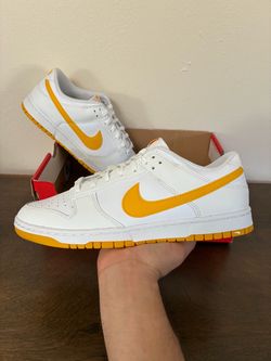 Dunk Low ‘White University Gold’