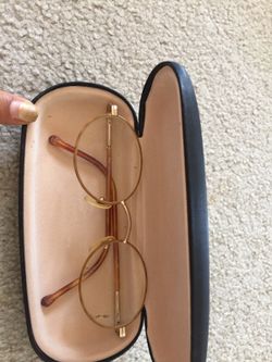 Reading glasses