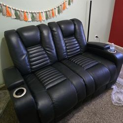 Electric Reclining Sofa 