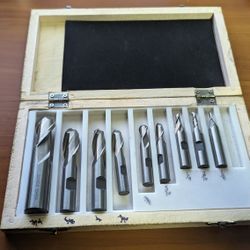 3/4" - 1/8" 2 Flute Round End Mill Set  with Wood box
