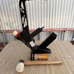  2-in-1 Flooring Air Nailer/Stapler