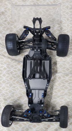 TeamAssociated ae rc10 B5m 2wd Buggy Roller set up for dirt / clay racing 
