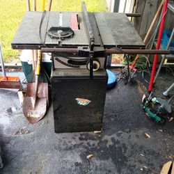 Rock Well Table Saw 