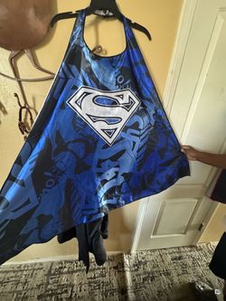 Capes one Suoerman one 10.00 each Flash doesn't indicate a size . Pick up only message for meet