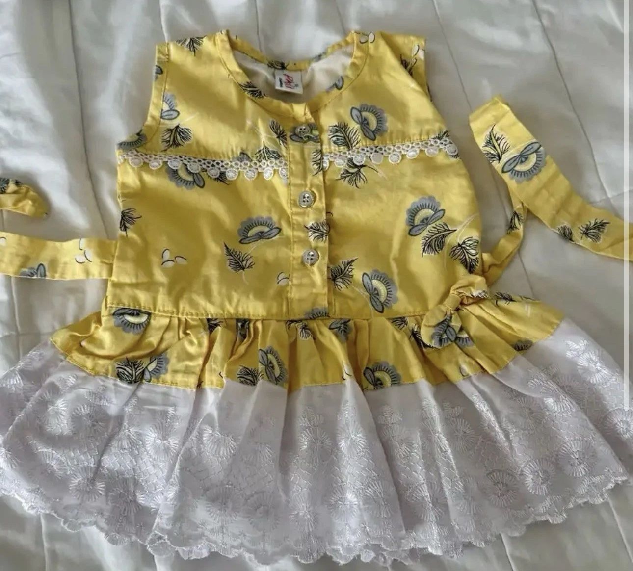 14 PARI collection boutique Dress 3-6 Month Like New