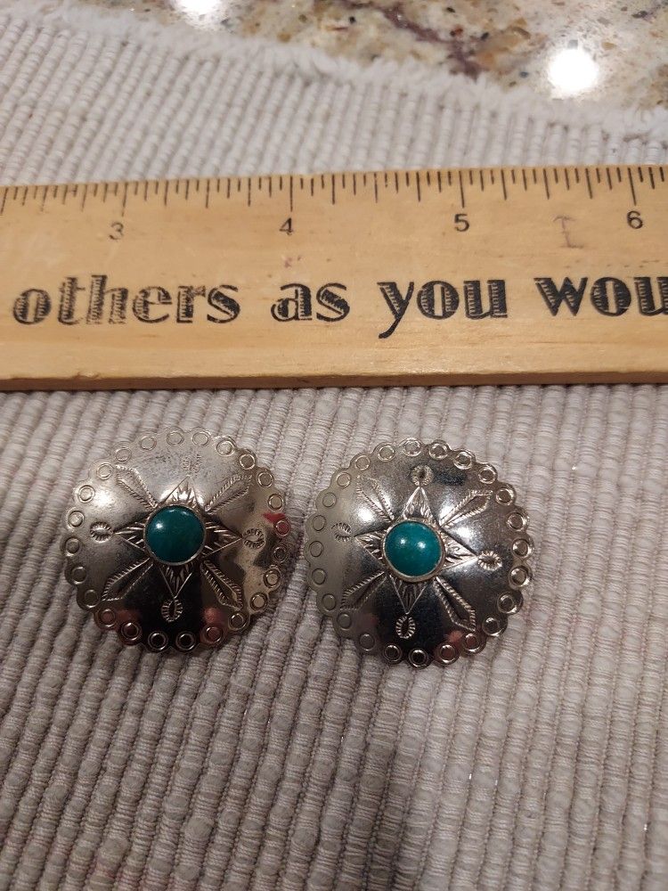 2 New Silvertone Southwestern Shank Buttons