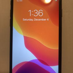 iPhone 7 32GB Unlocked For Any Carrier!