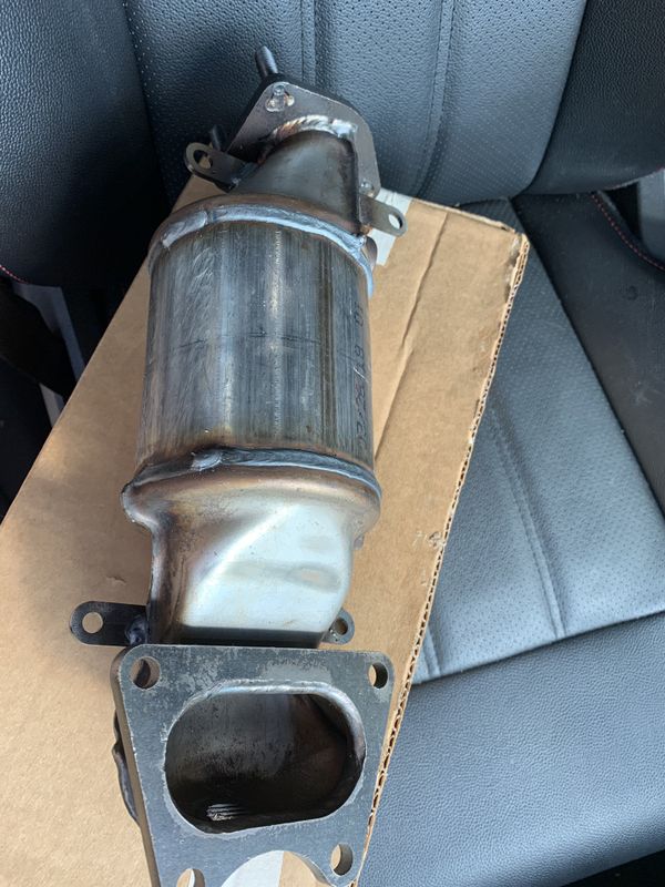 Catalytic converter’s for 2005 Honda Odyssey for Sale in Elsmere, DE
