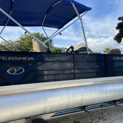 2017 Pontoon Veranda Boats 