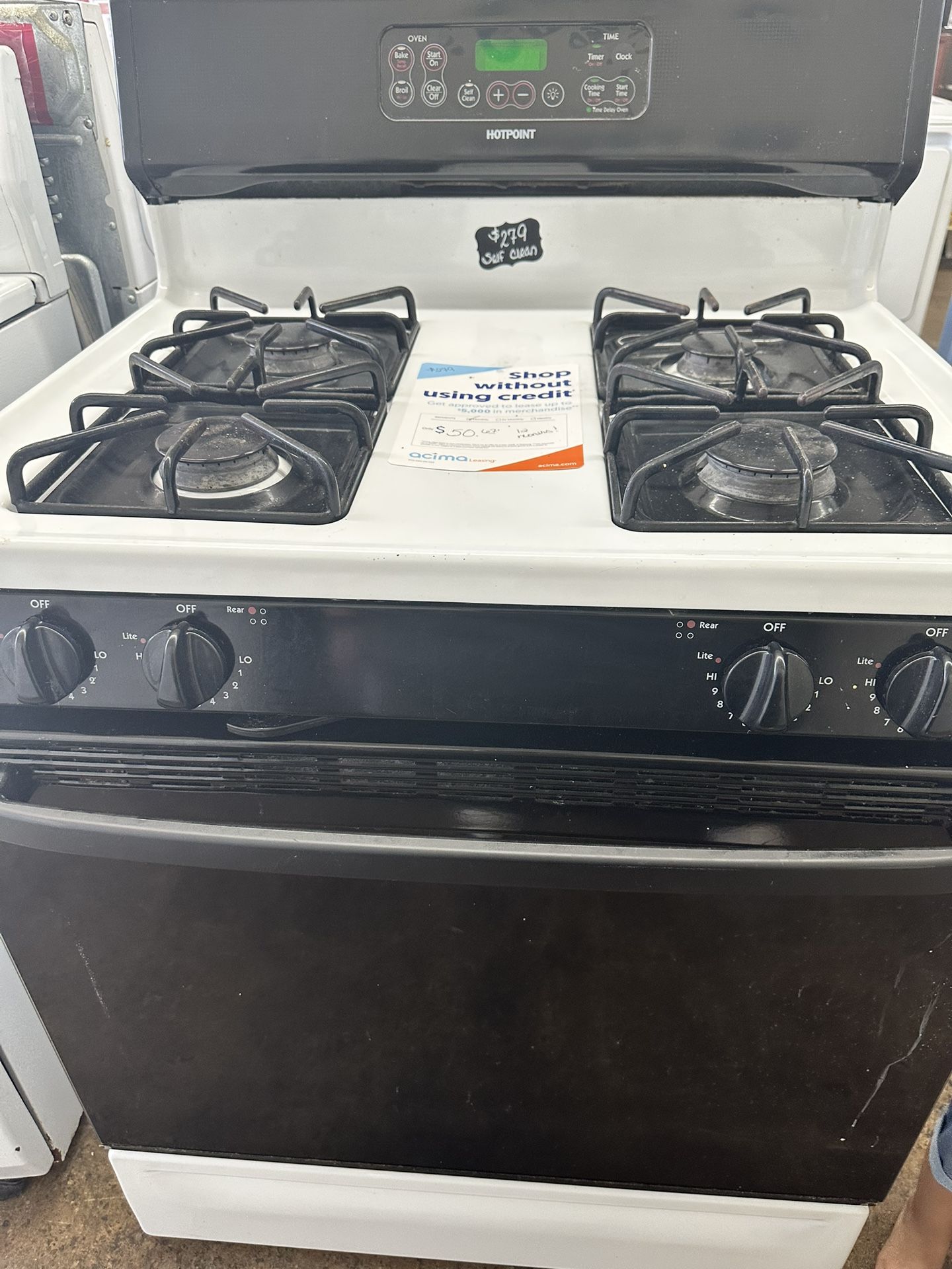 Hotpoint [GE] LIKE NEW Gas Stove Range! Take Home for $43 Down! 		