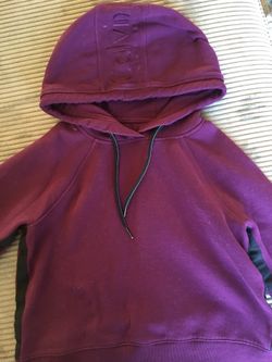 Calvin Klein sweatshirt size small