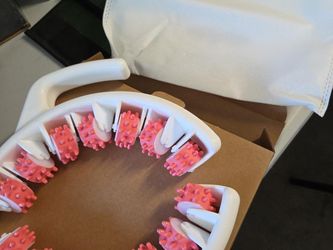 manual anti-cellulite/body massage roller.