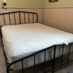 Queen Size Rod Style Bed Frame And Mattress