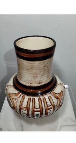 VINTAGE SOUTHWEST FOLK ART POTTERY VASE 10"×7"