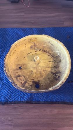 1982 Toyota Starlet KP60 KP61 Rust-Free Original Spare Tire Well / Wheel Tub 1979–1983