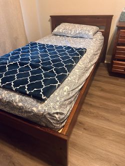 Brown Mahogany Twin Bed Set with Nightstand, Mattress & Wooden Slats