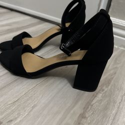 Cityclassified Black Heel  Size 6.5 