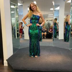 Miah Vega Blue & Green Prom Dress (2302)