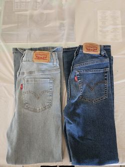 Used Levi's Flare Jeans Size 8 For $20.00